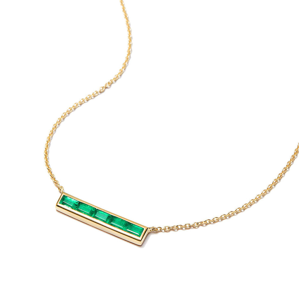 Lab Grown Baguette Emerald Bar Necklace