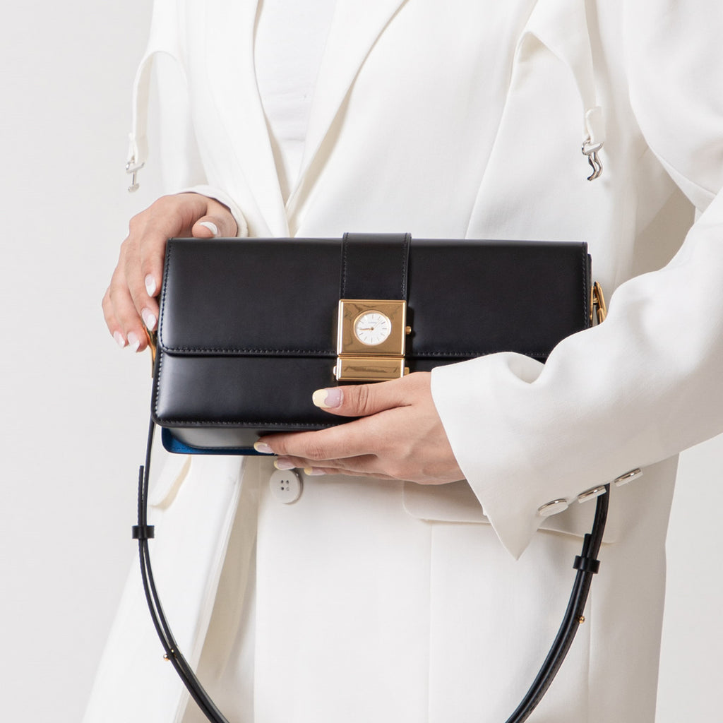 Black Leather Baguette Bag: GA146