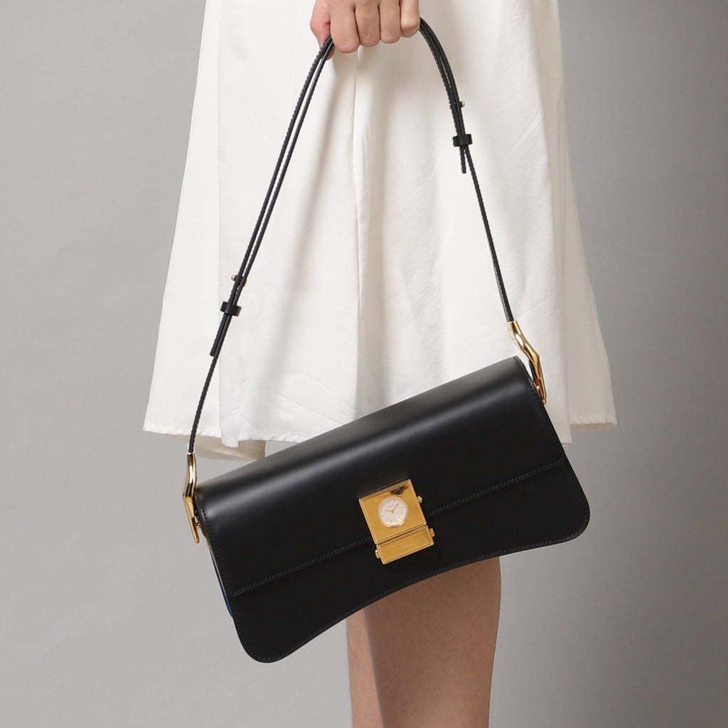 Black Leather Baguette Bag: GA083-1