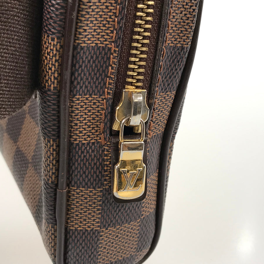 LOUIS VUITTON Damier Bumback Brooklyn Waist pouch