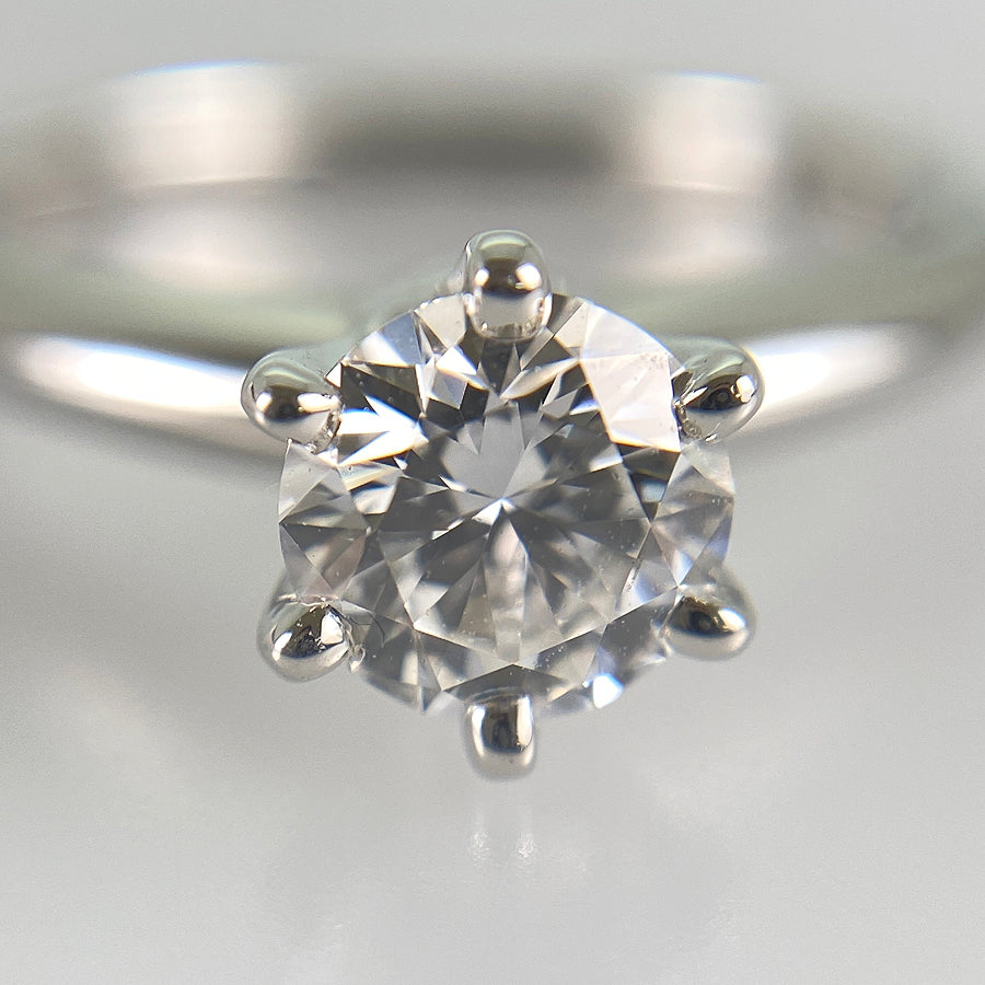 TIFFANY&Co. Solitaire Ring