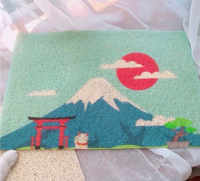 Mountain Fuji style cat litter mat