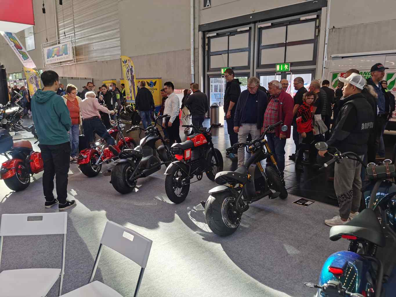 intermot 2022 Rooder mangosteen elektro roller chopper citycoco scooter