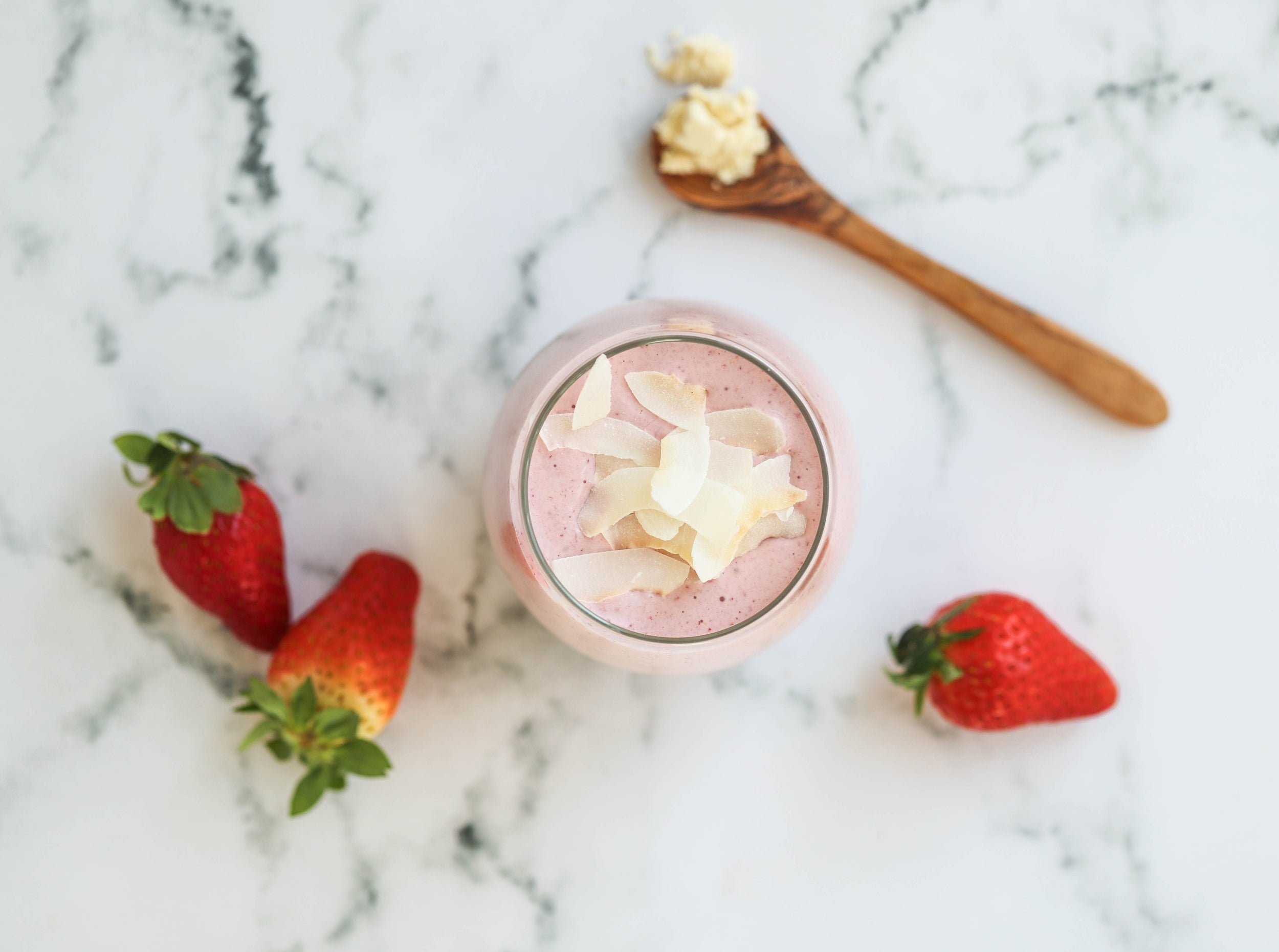 The Strawberry Post Workout Smoothie | Recipe Download