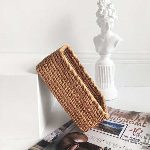 Use wicker basket for home decoration