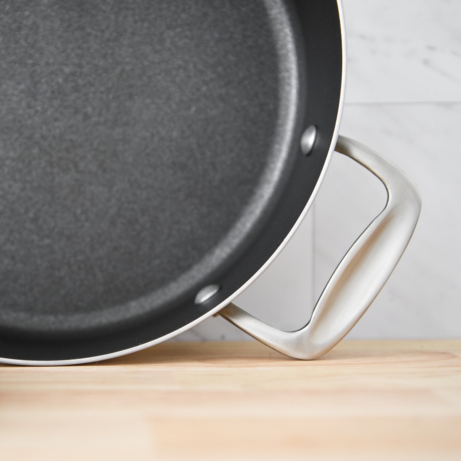 Nonstick Casserole Pan