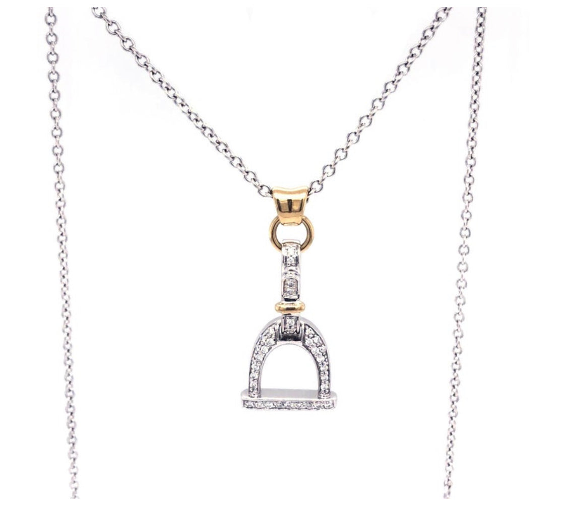 Robert Coin Diamond Pendant Necklace 17 Inches 0.30ct 18K White Gold Claw Clasp