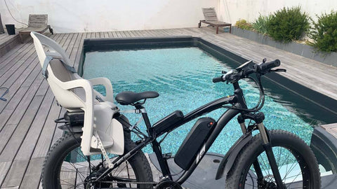 vélo électrique avec siège bébé