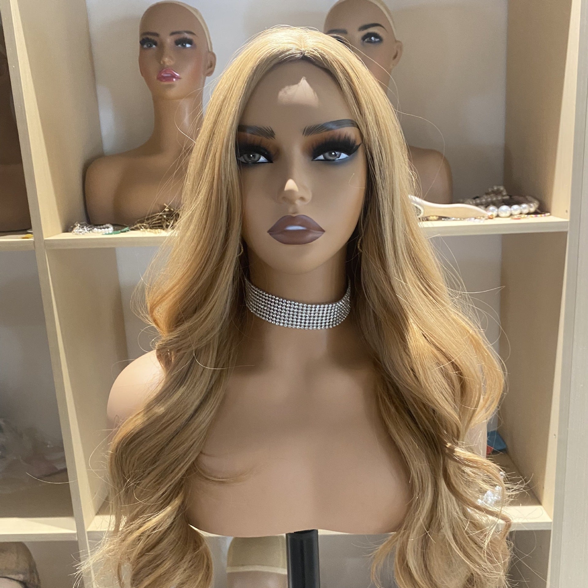 Dummy Mannequin Head Wig Holder with Double Shoulder Earring Display