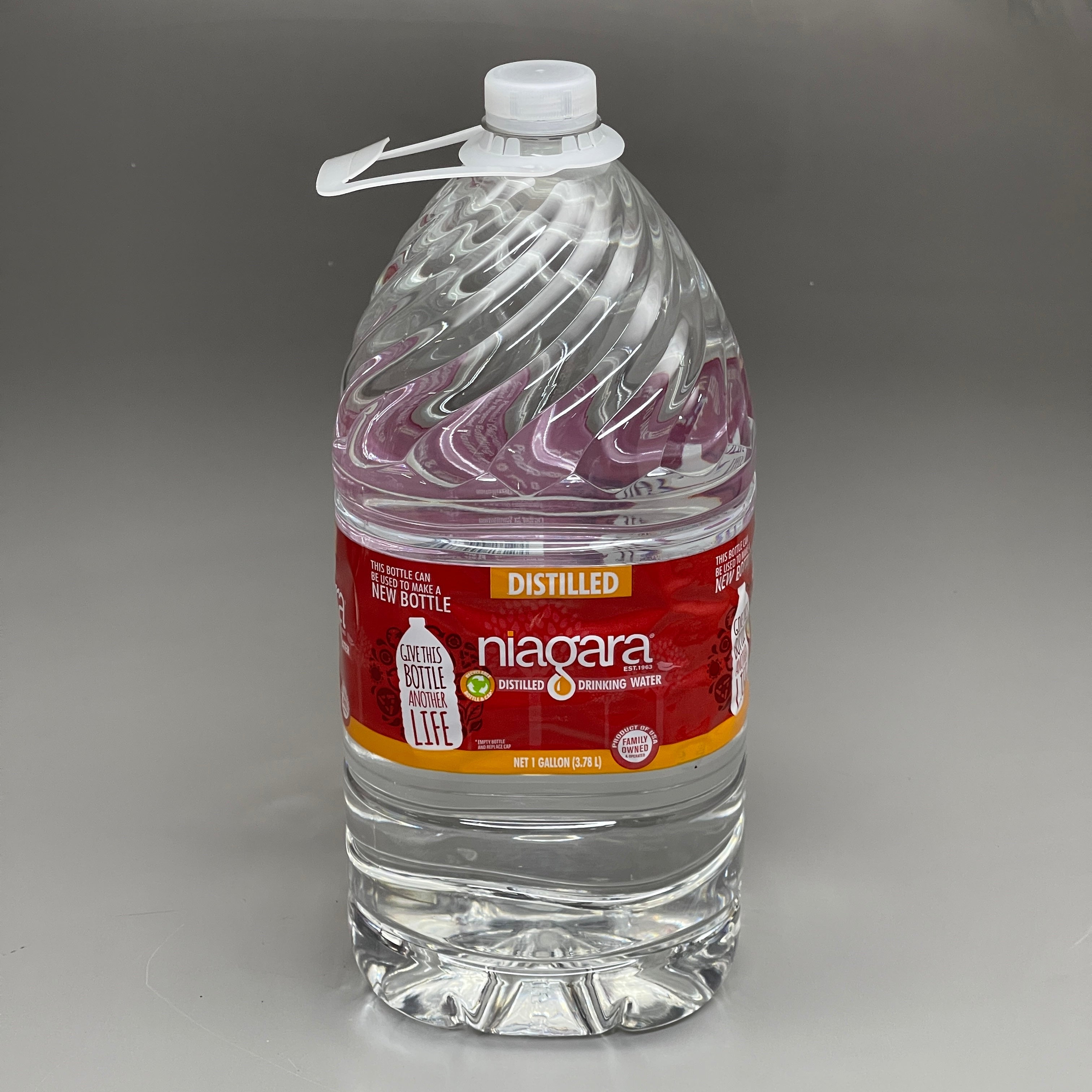 ZA@ NIAGRA Distilled Water (6 Bottles / 1 GALLON per bottle) BB 03/25 D