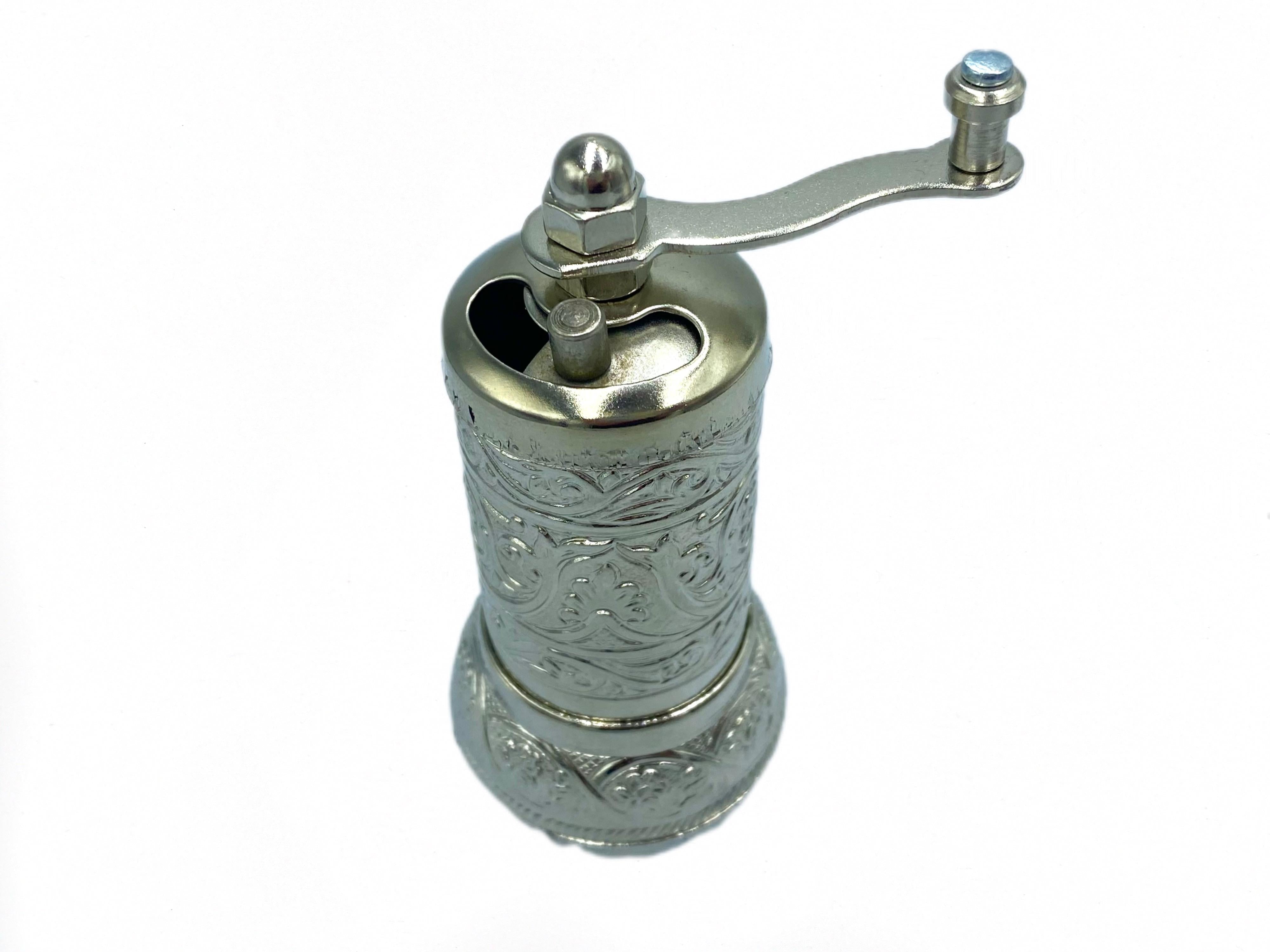 Lavina | Spice/Coffee Grinder Traditional Ottoman Style Copper Silver Color (10 cm)