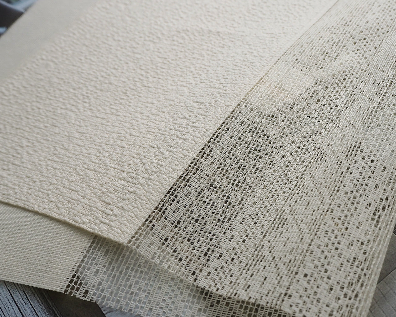 Half Shading Beige 2 C32008
