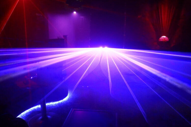 newfeel-f1022-img1_5