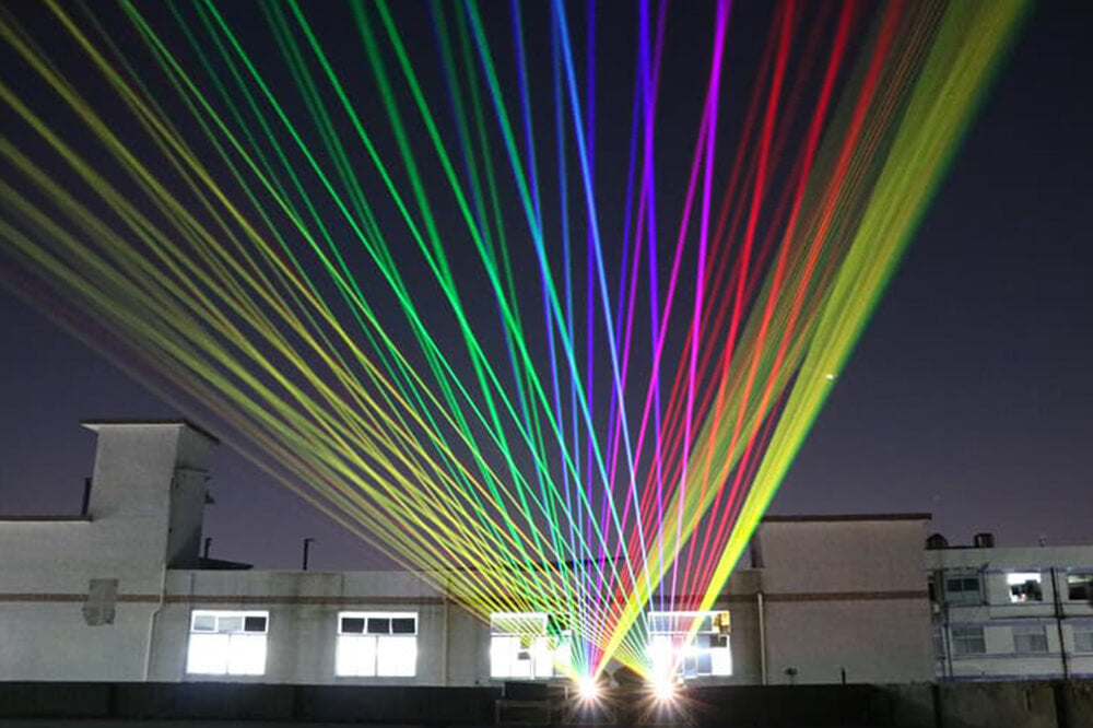 Location laser multicolore RGB pro pour Laser Show à Metz • EVENZY