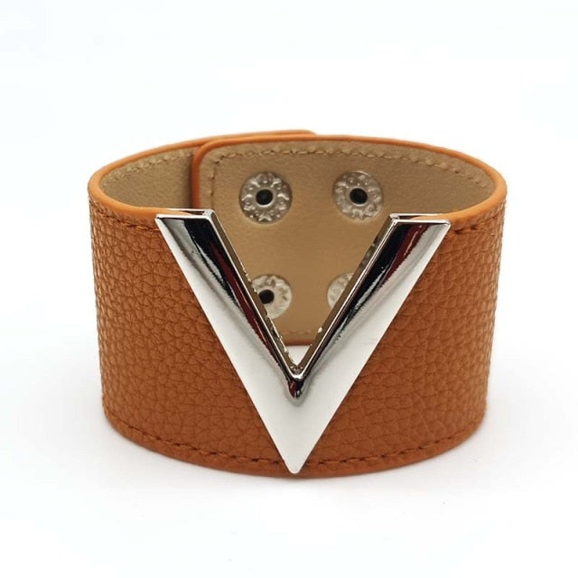 Europe Crack Leather Bracelet For Women