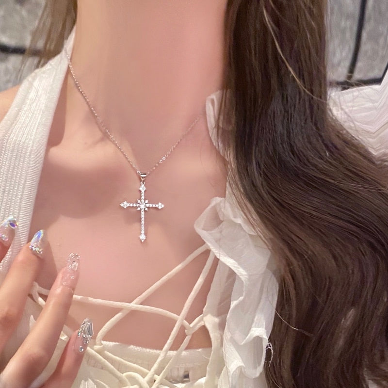 Fashion Women Crystal Zircon Cross Pendant Necklace for Women Girl Crystal Chain Necklace Punk Party Jewelry