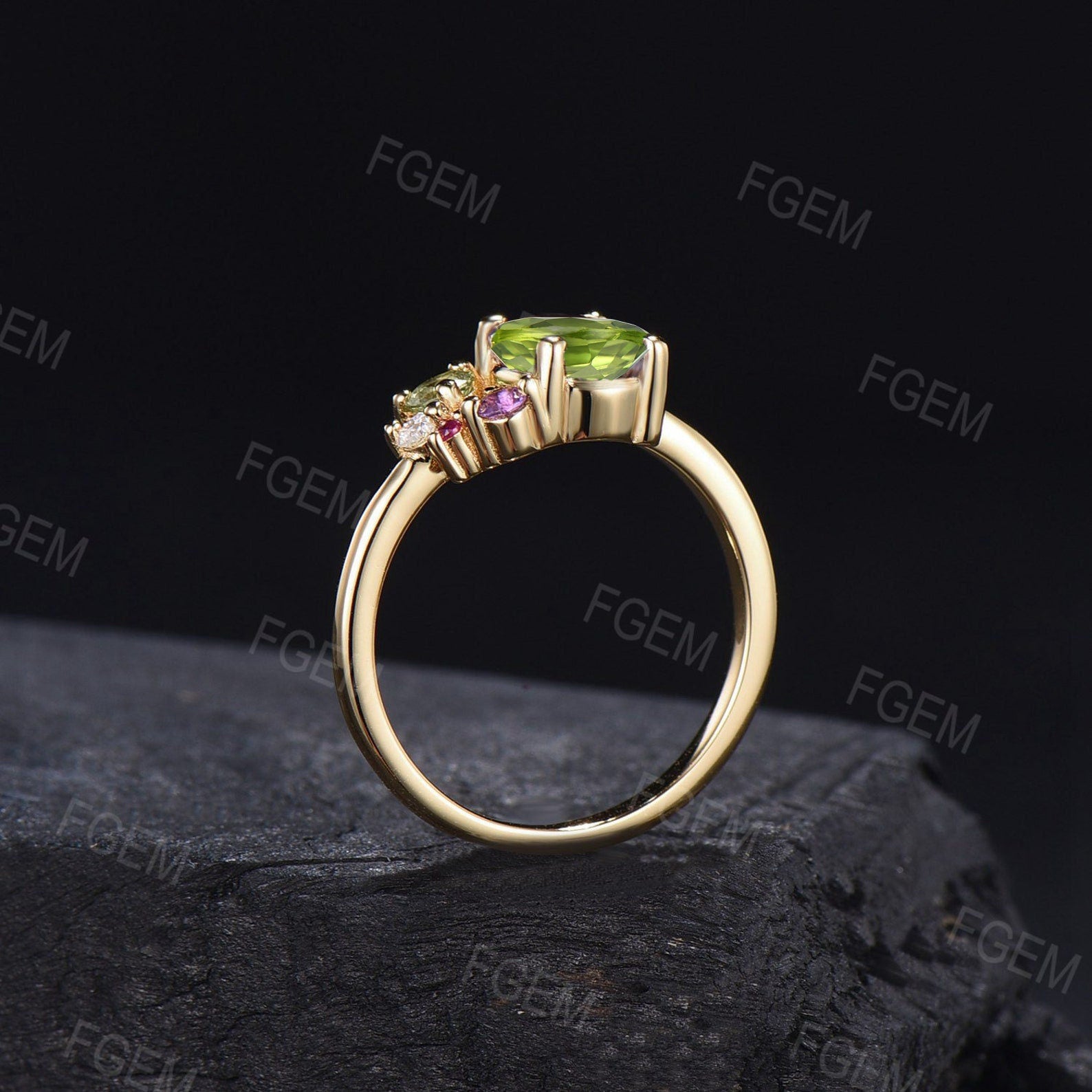 1.5ct Oval Cut Natural August Birthstone Wedding Ring Vintage Green Peridot Cluster Engagement Ring Multi Birthstone Ring Personalized Gift