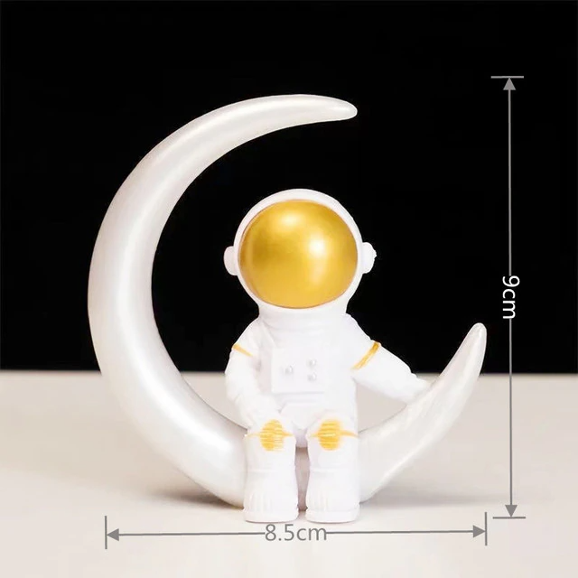 HomeTod? Nordic Astronaut Figurines Set