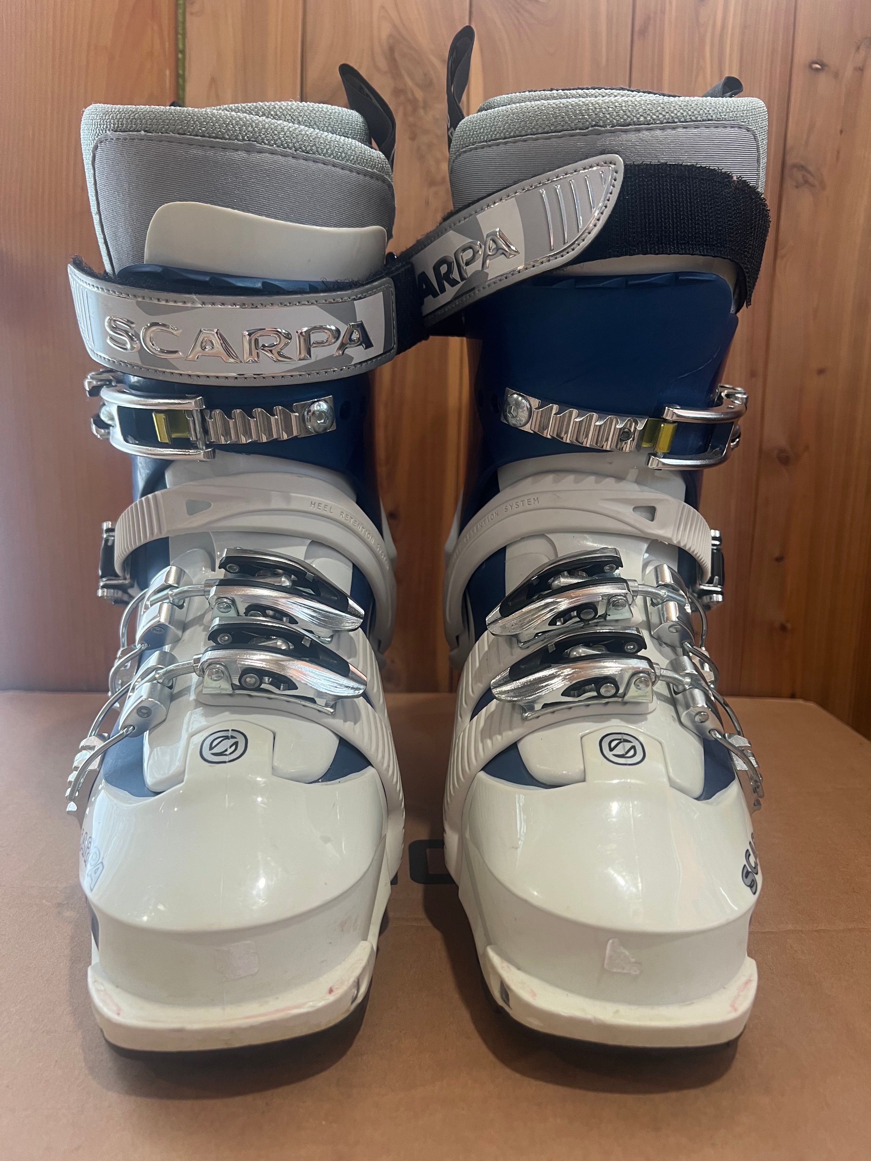 Demo Scarpa Diva Alpine Ski Boots