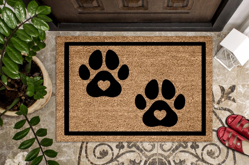 Paw Print Pet Family Doormat, Welcome Mat, Dog Door Mat, Closing Gift, indoor outdoor rug, Housewarming Gift, Home Decor