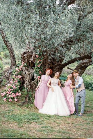 Bridesmaids do not have to be female