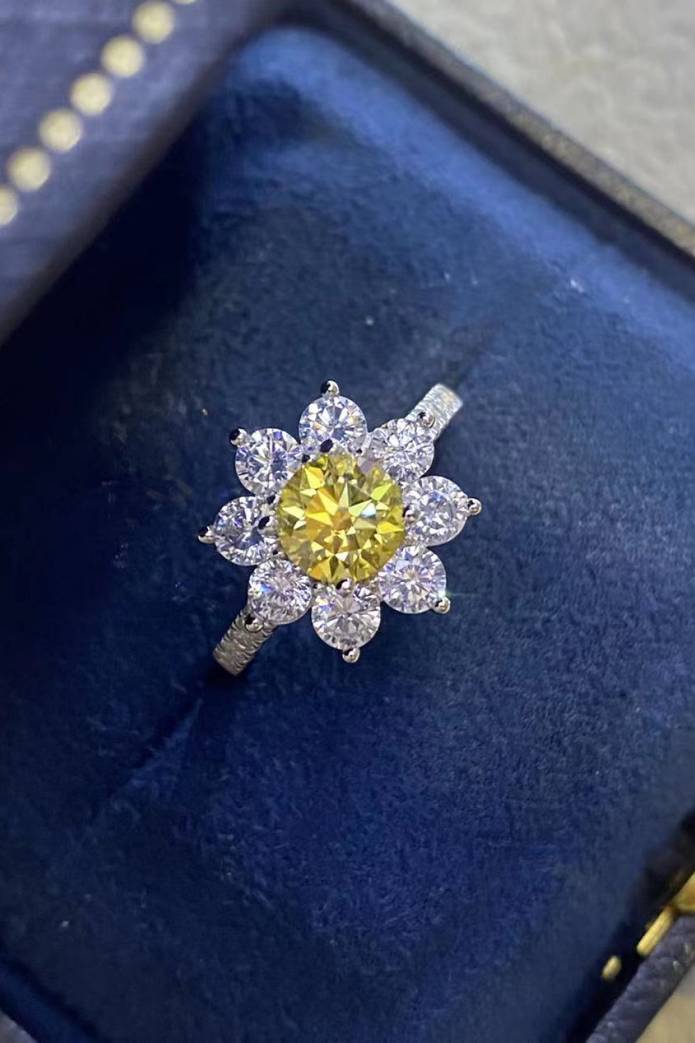 1 Carat Moissanite Daisy Ring