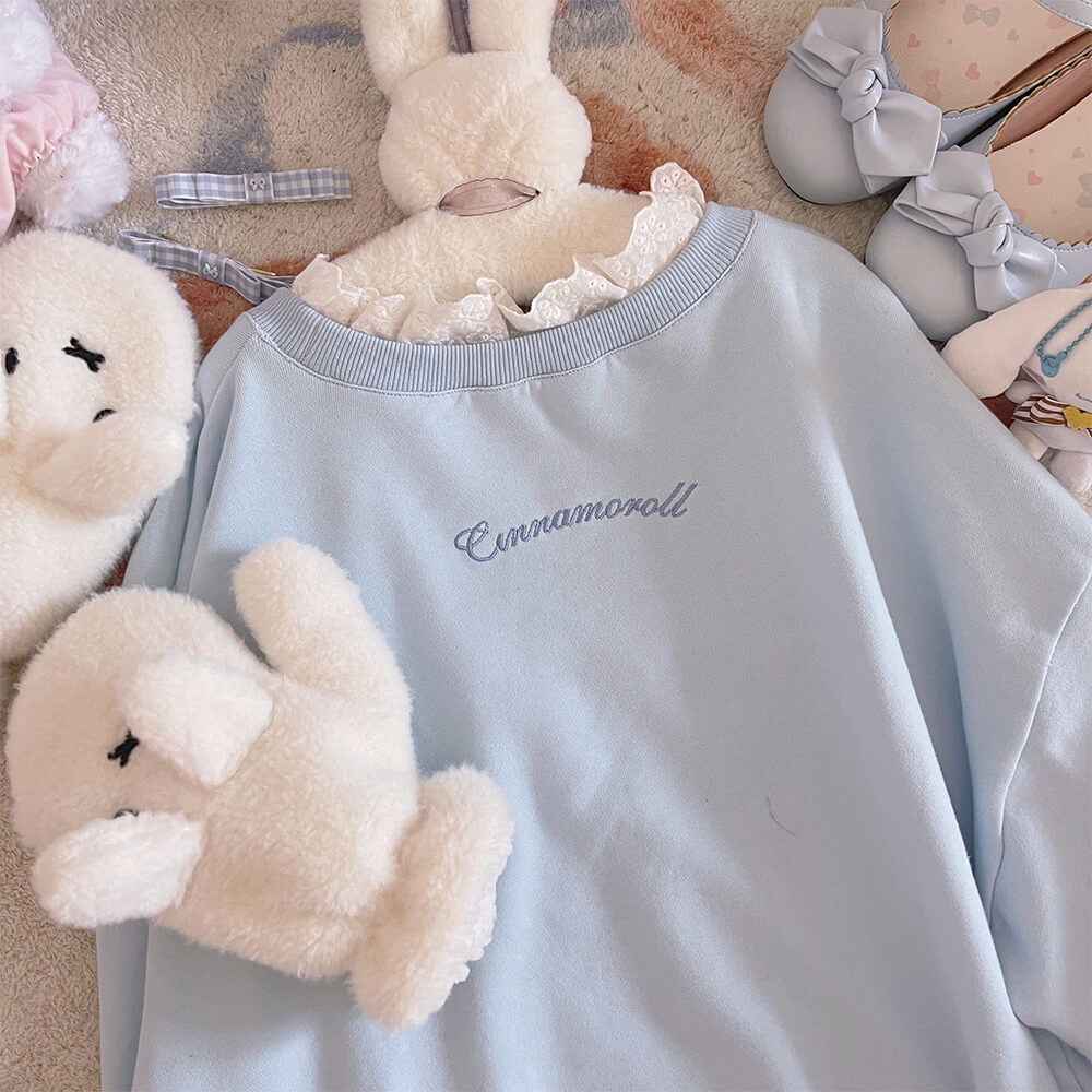 Fuzzy Cinnamoroll Face Embroidery Blue Lace Sweatshirt