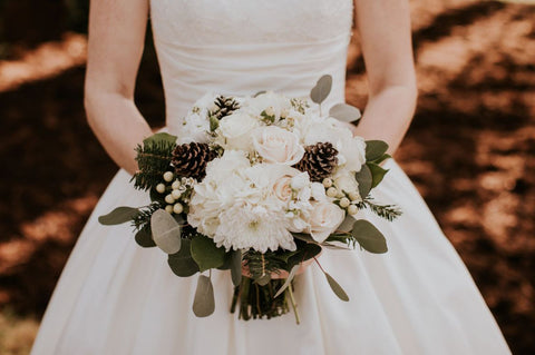 a-pinecone-wedding-bouquet