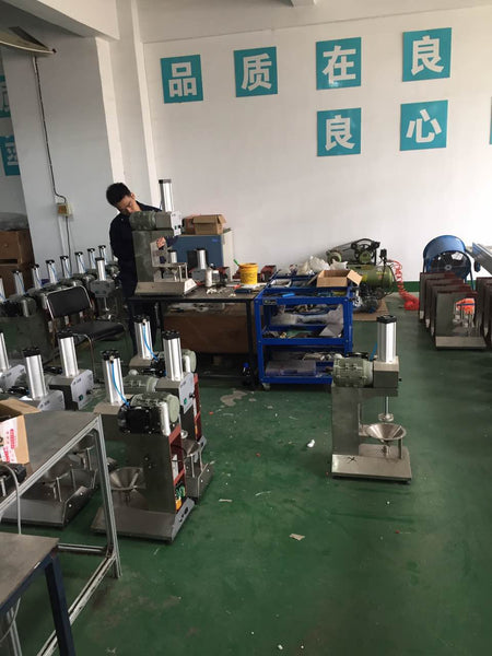 Electric Coconut Scraper