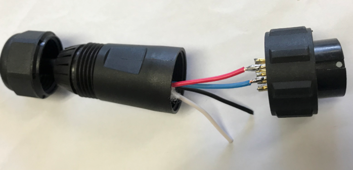 Filo maschio di aviazione a 4 pin