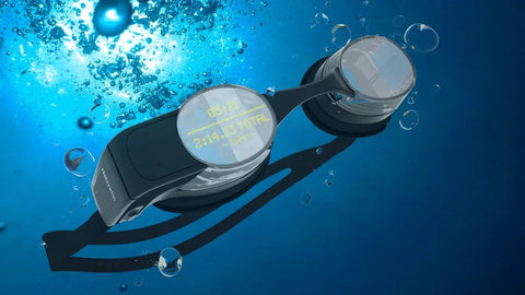 Occhialini da nuoto con display intelligente