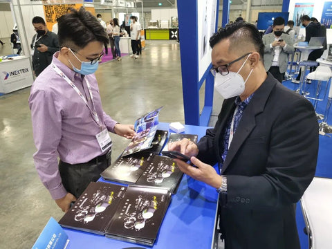 Holoswim smart goggles in Singapore Expo