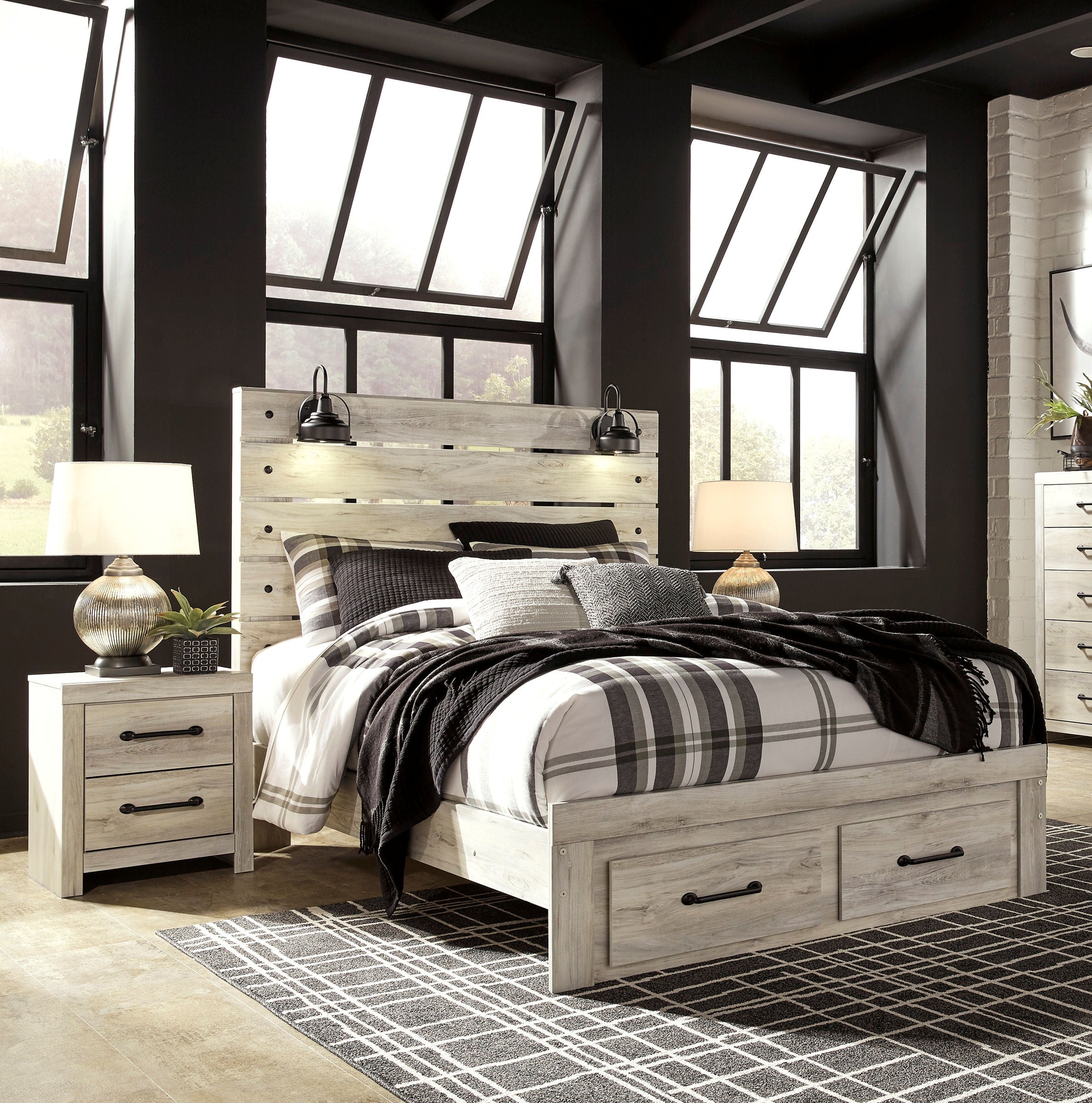 Darcy Whitewash 2pc Bedroom Set With King Footboard Storage Bed