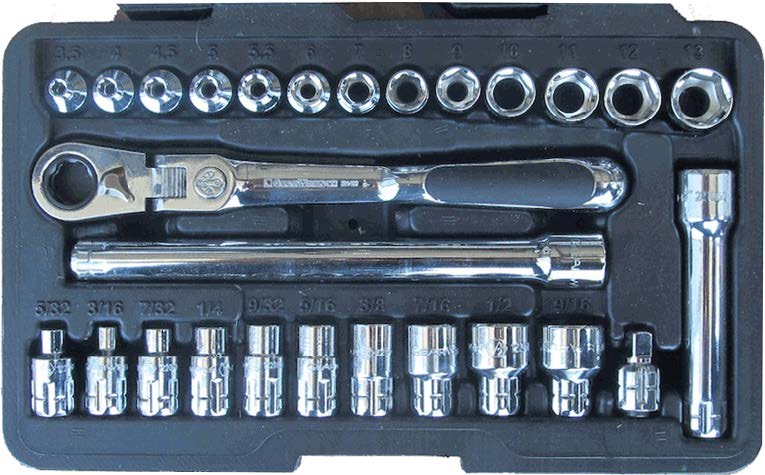 Removing the transmission case