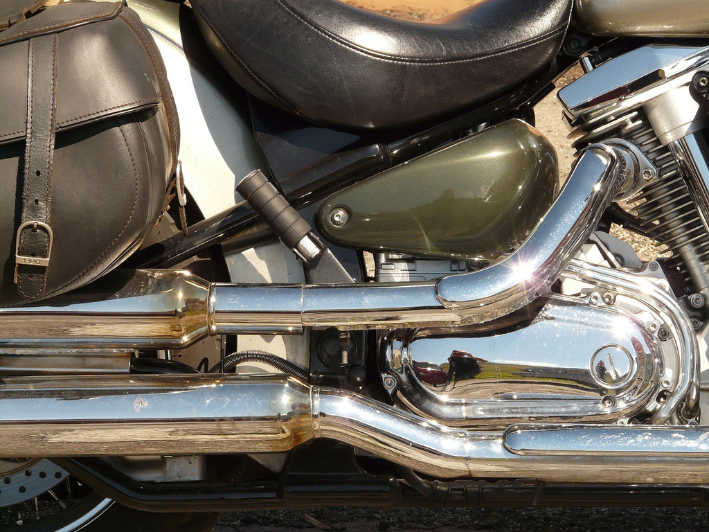 What are the key points of modifying the exhaust pipe