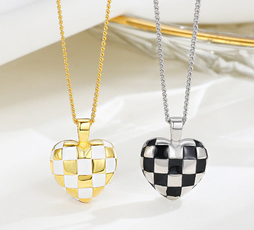 925 Sterling Silver Checkerboard Heart Necklace