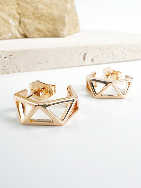 Grille Simple Gold Stud Earrings