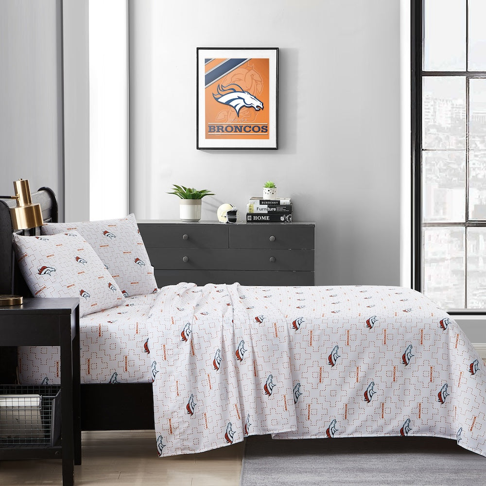 NFL Denver Broncos Logo Bed Sheet Set