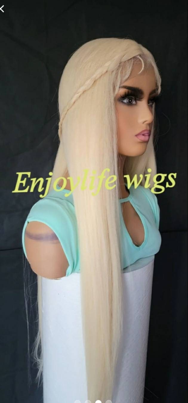 Hd  extra long blonde bomb straight lace front natural looking front wig