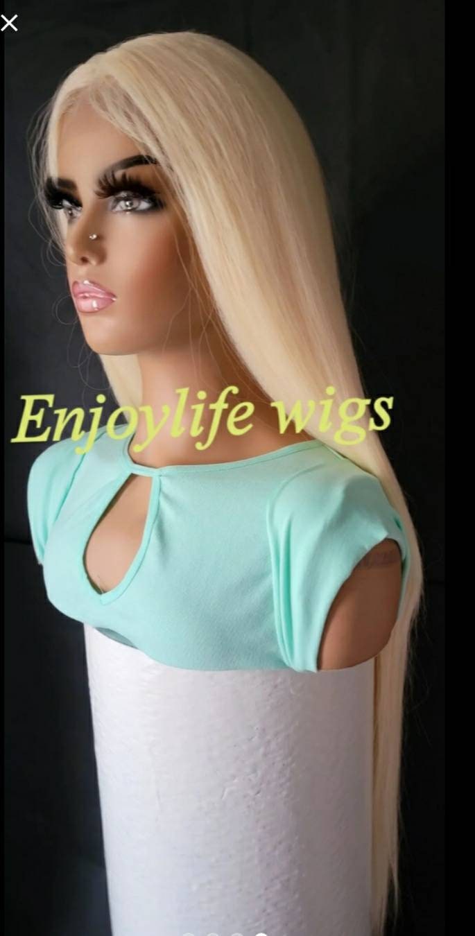 Hd  extra long blonde bomb straight lace front natural looking front wig