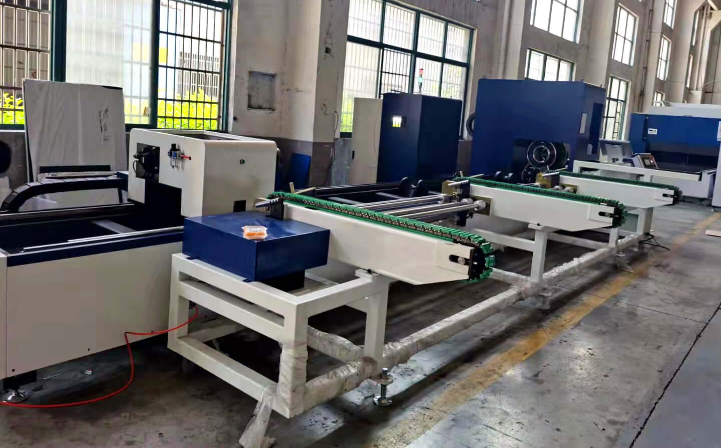 tube fiber laser cutting machine