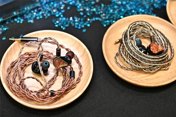 AFUL Performer 5 1DD + 4BA In-Ear Monitors Earphone