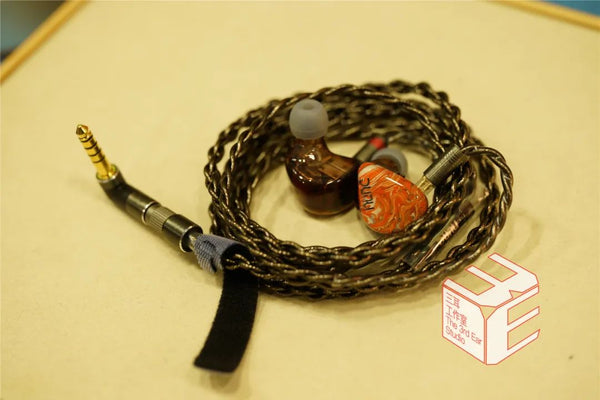 DUNU is a leading brand in the audio industry, offering a range of premium quality headphones, earbuds, and audio accessories.