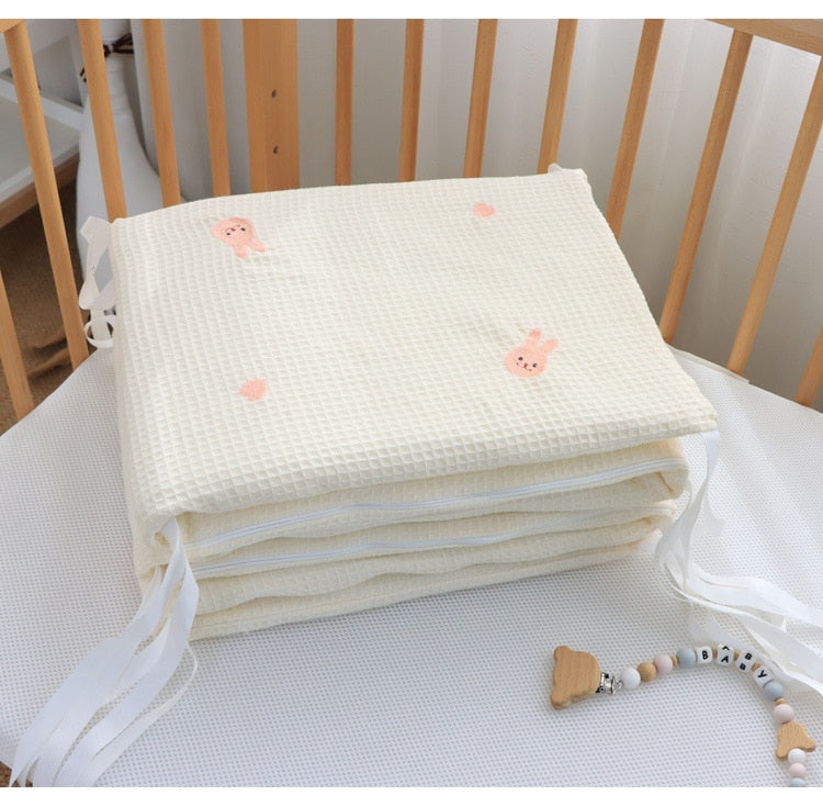 Soft Waffle Cotton Baby Crib Protector with Lovely Embroidery