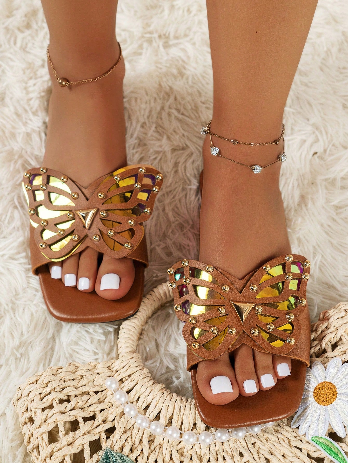 Solid Color Butterfly Decor Open Toe Fish Mouth Sandals: Fashionable and Comfortable Outdoor Slippers