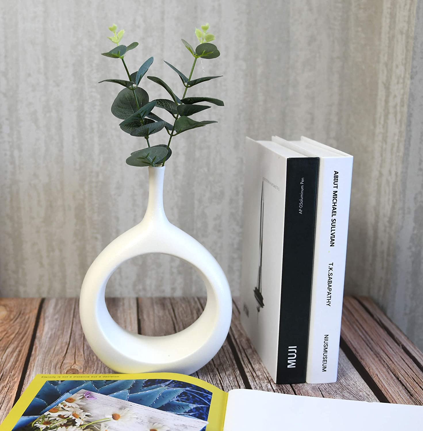 Samawi Modern Ceramic Vase for Decor Ceramic Vase Circle Donut Oval Vase Tall White Vase Hollow Vase Decorative vase for Table Kitchen Home