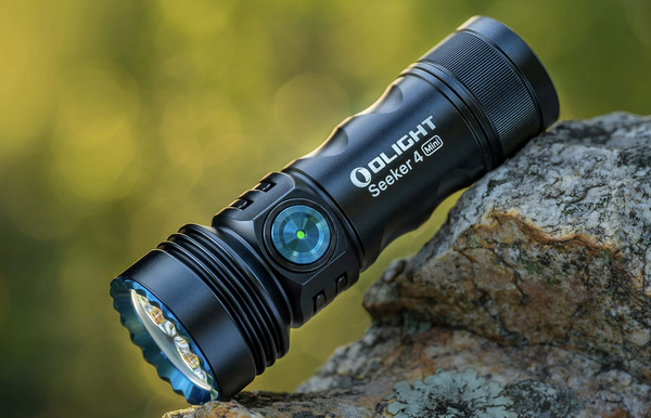 thumbnail image 2 of Olight Seeker 4 Mini UV/White LED Flashlight – OD Green, Neutral White, 1200 Lumens 2 of 4