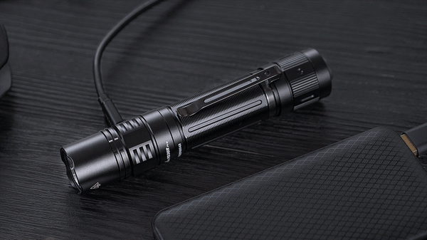 Fenix PD36R pro