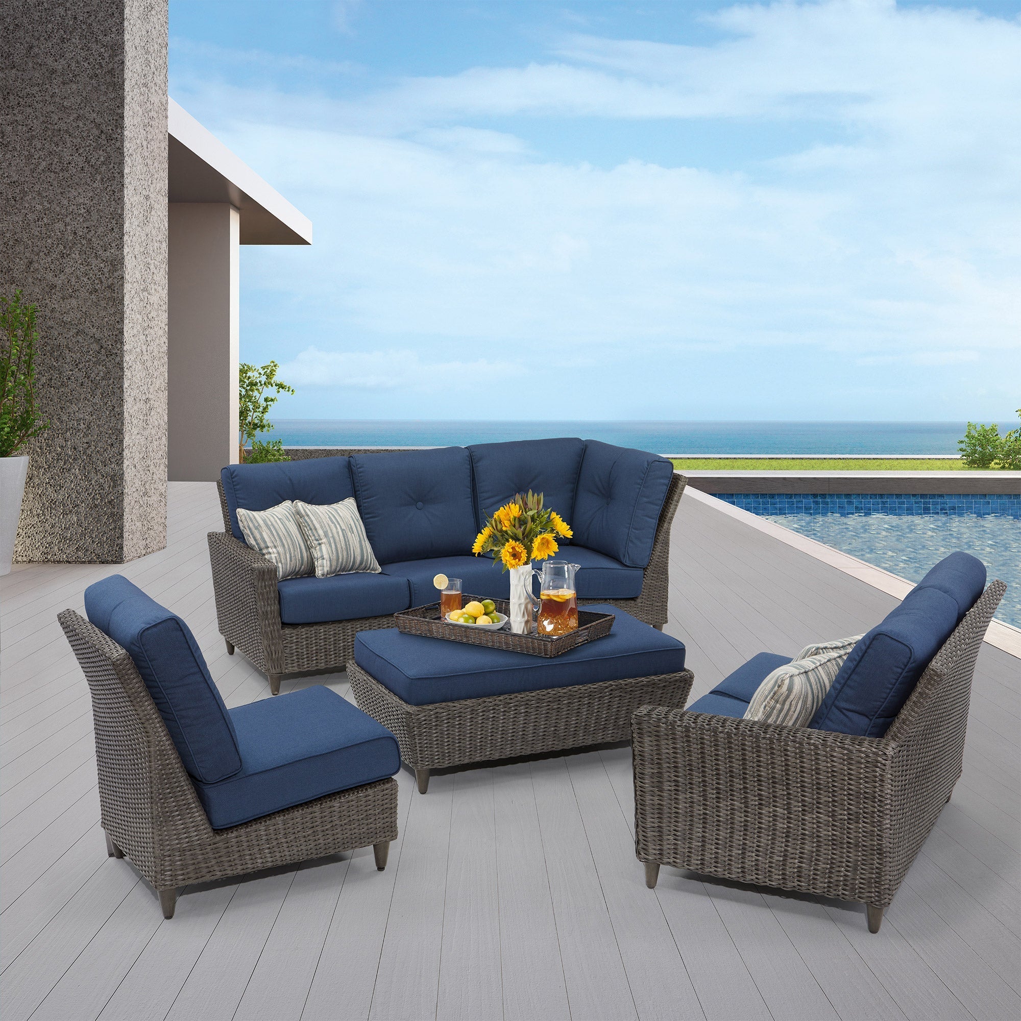 Crestview 5-piece Woven Outdoor Patio Sectional Set