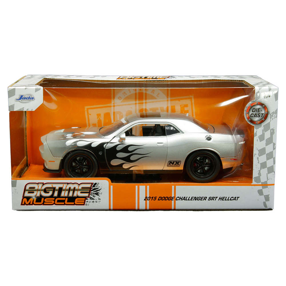 Bigtime Muscle 2015 Dodge Challenger SRT Hellcat 1:24 Scale Diecast Model Silver Black Flames By Jada 33880